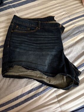 torrid plus size Dark Wash Denim Jean Shorts